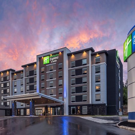 Holiday Inn Express & Suites Moncton By Ihg Exterior photo